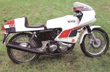 Norton John Player Norton 1975